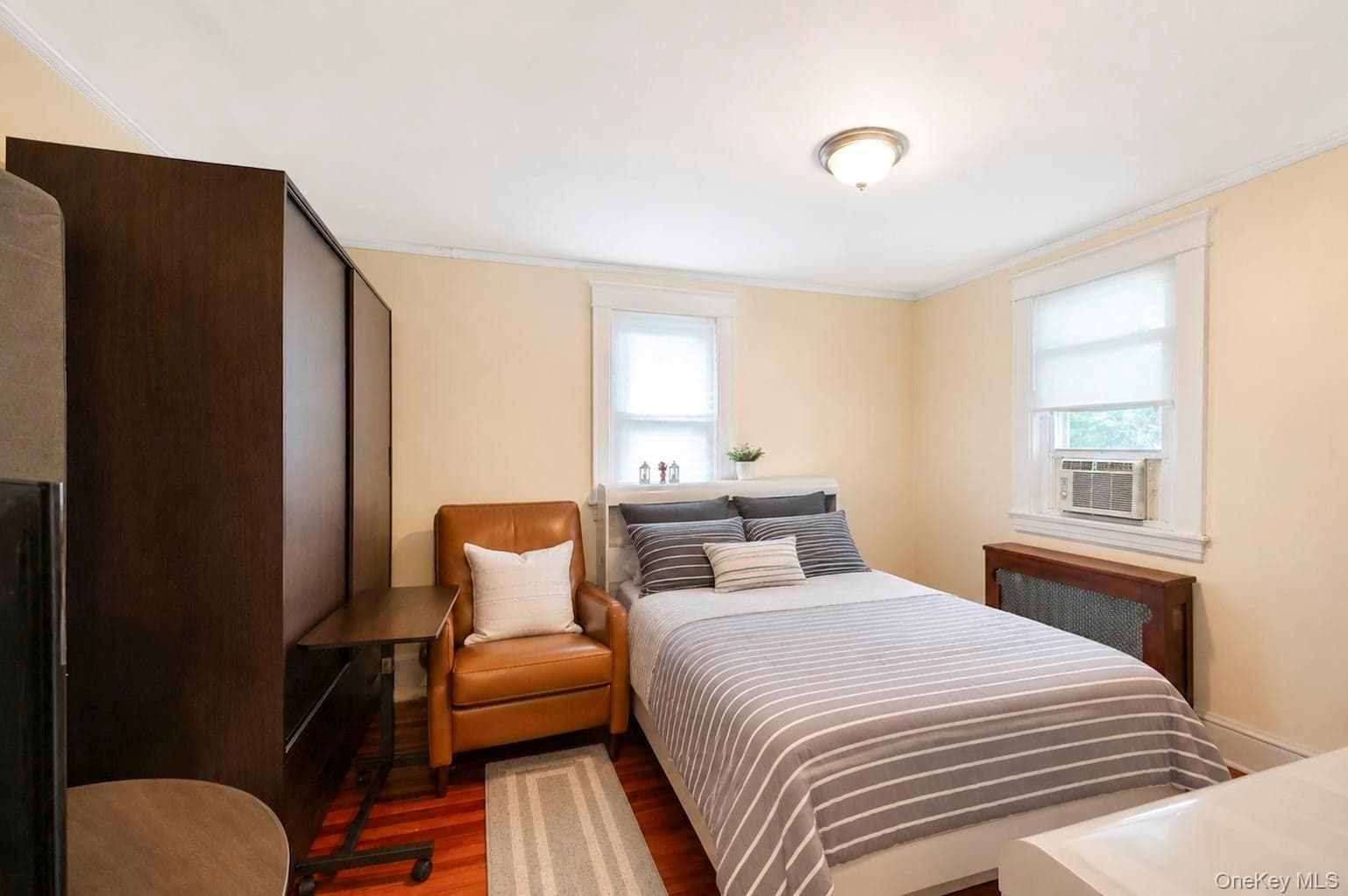 139 N 11th Street thumbnail 27