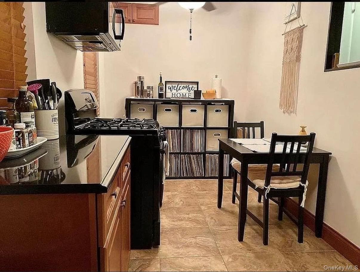 21-06 35th Street Unit: 1B thumbnail 9