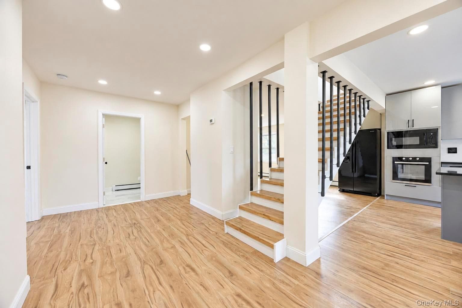 93 Vermont Avenue thumbnail 19