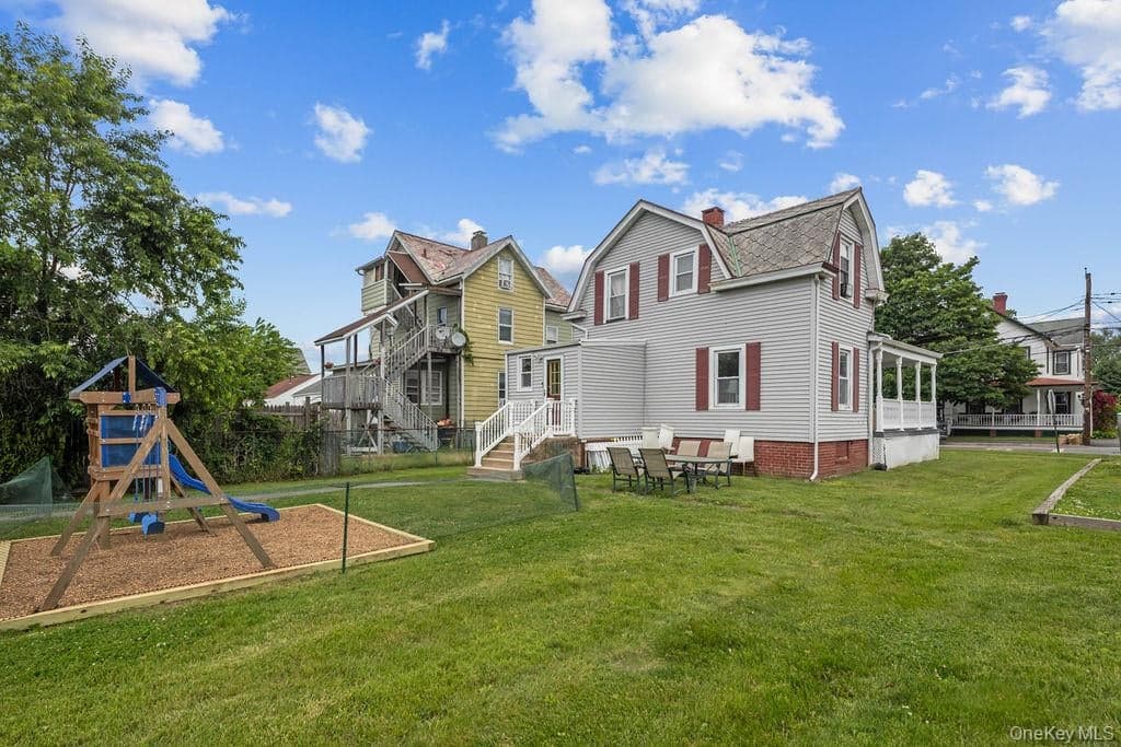 29 Blauvelt Avenue thumbnail 24