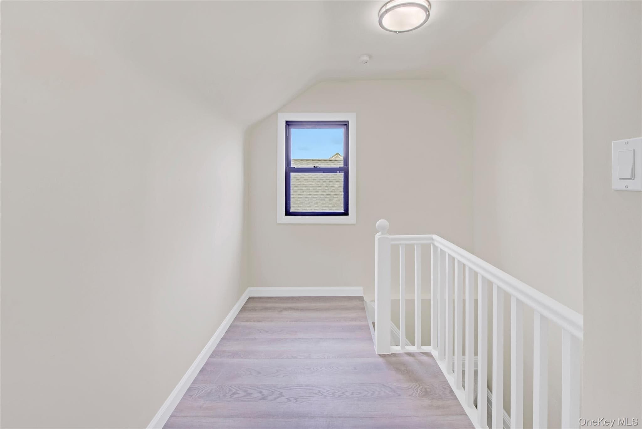 223-15 114th Road thumbnail 13