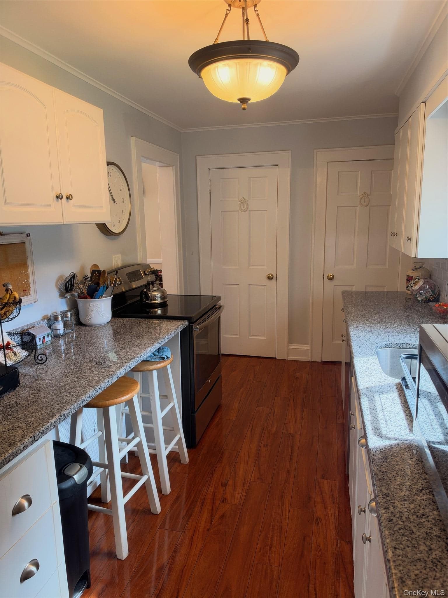 992 Davison Place thumbnail 19