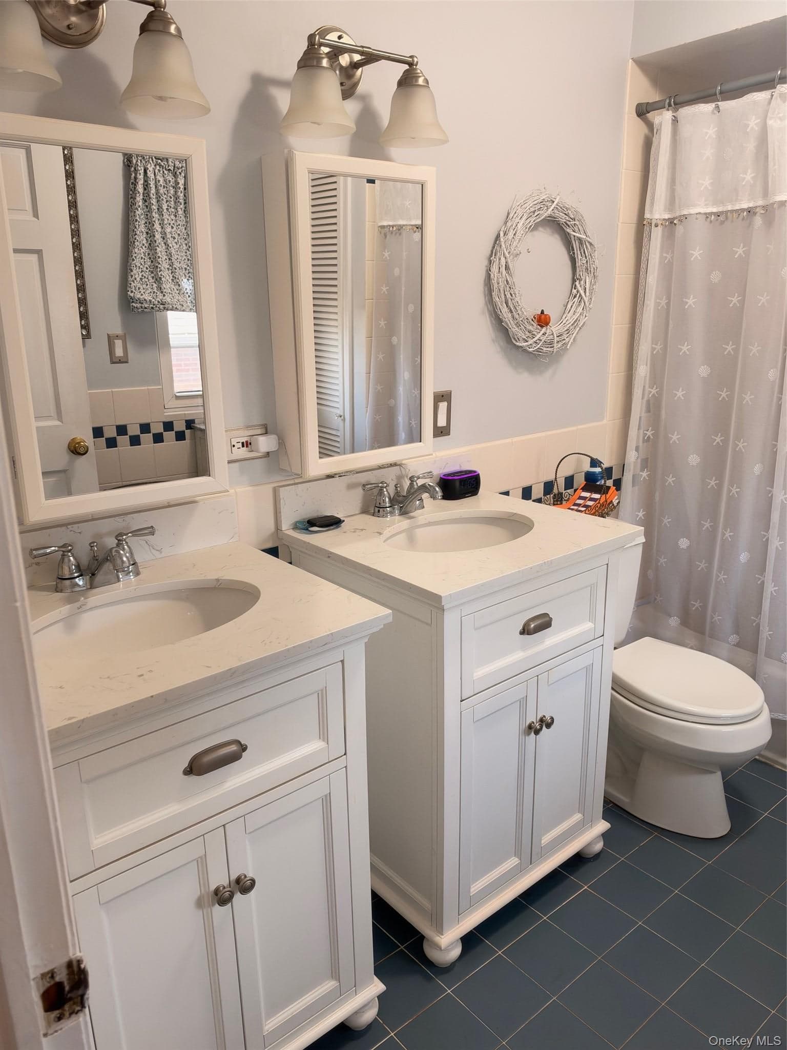 992 Davison Place thumbnail 25
