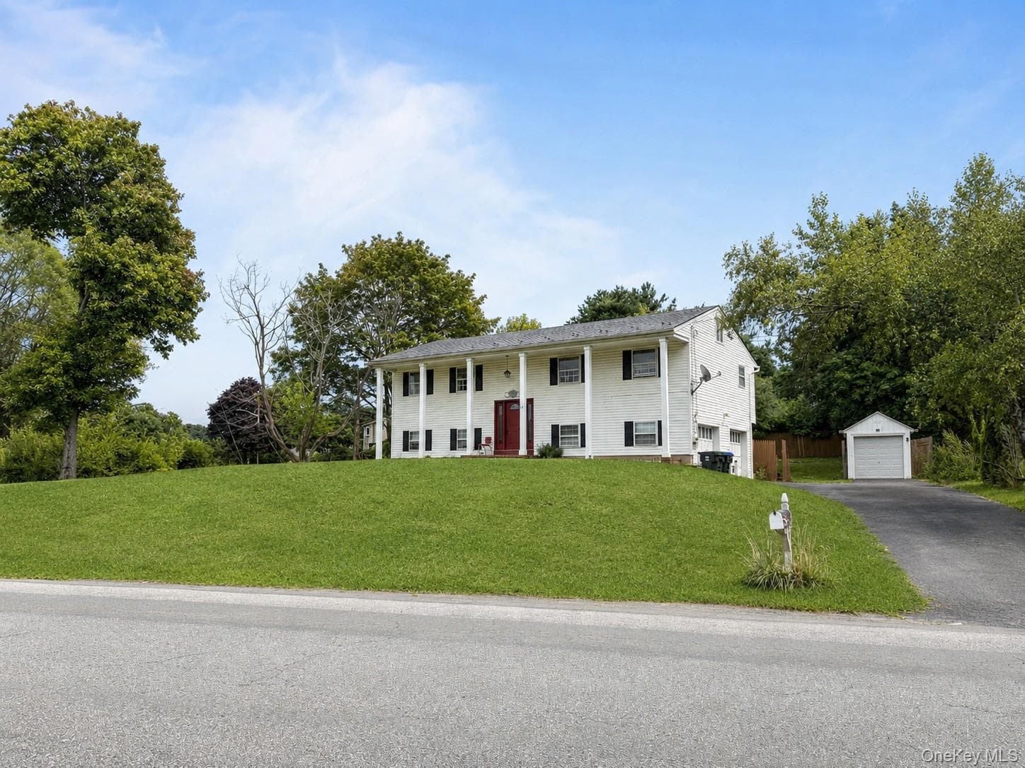 50 Scott Drive thumbnail 3