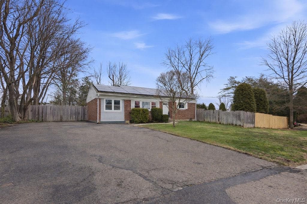 45 Oakley Drive thumbnail 2
