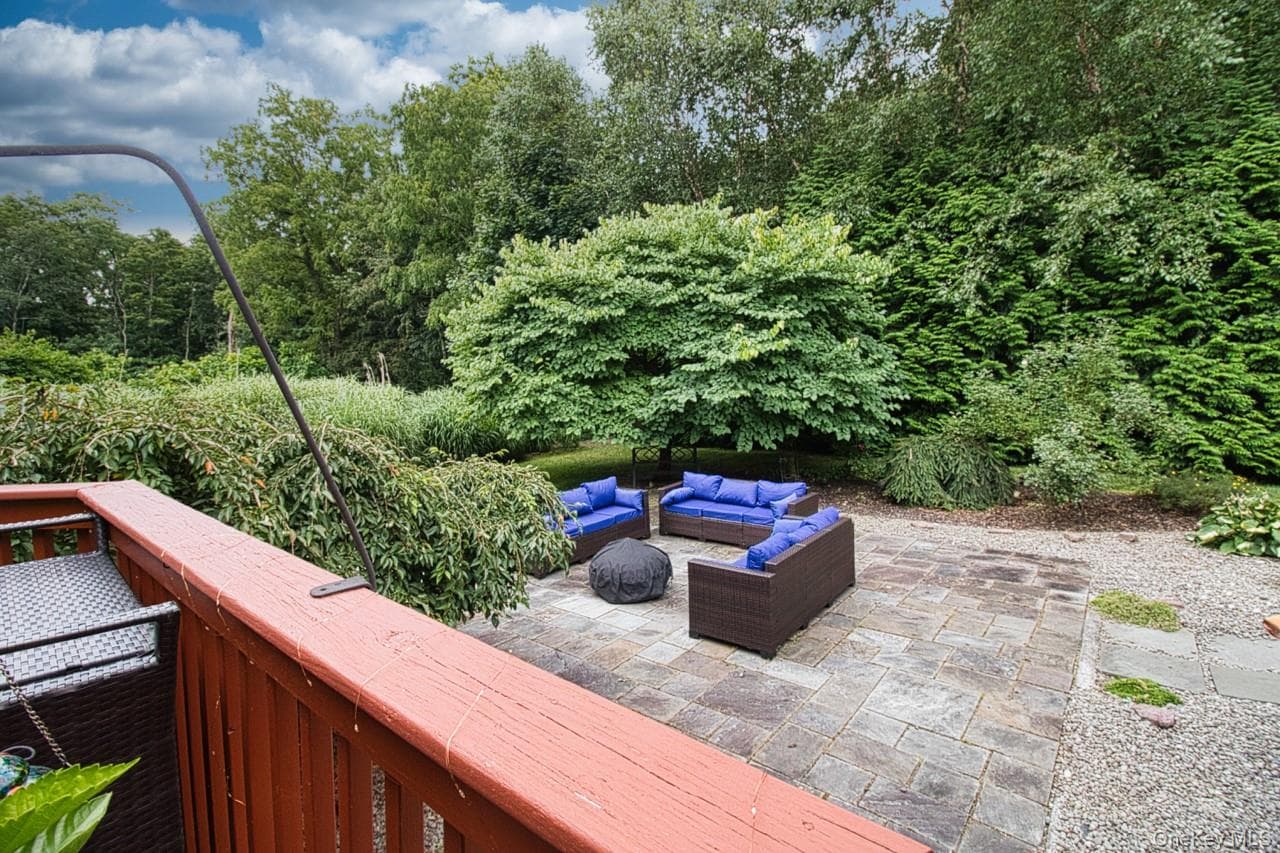 9 Roselawn Road thumbnail 34