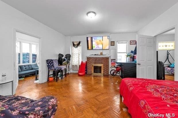 85-38 Homelawn Street thumbnail 9