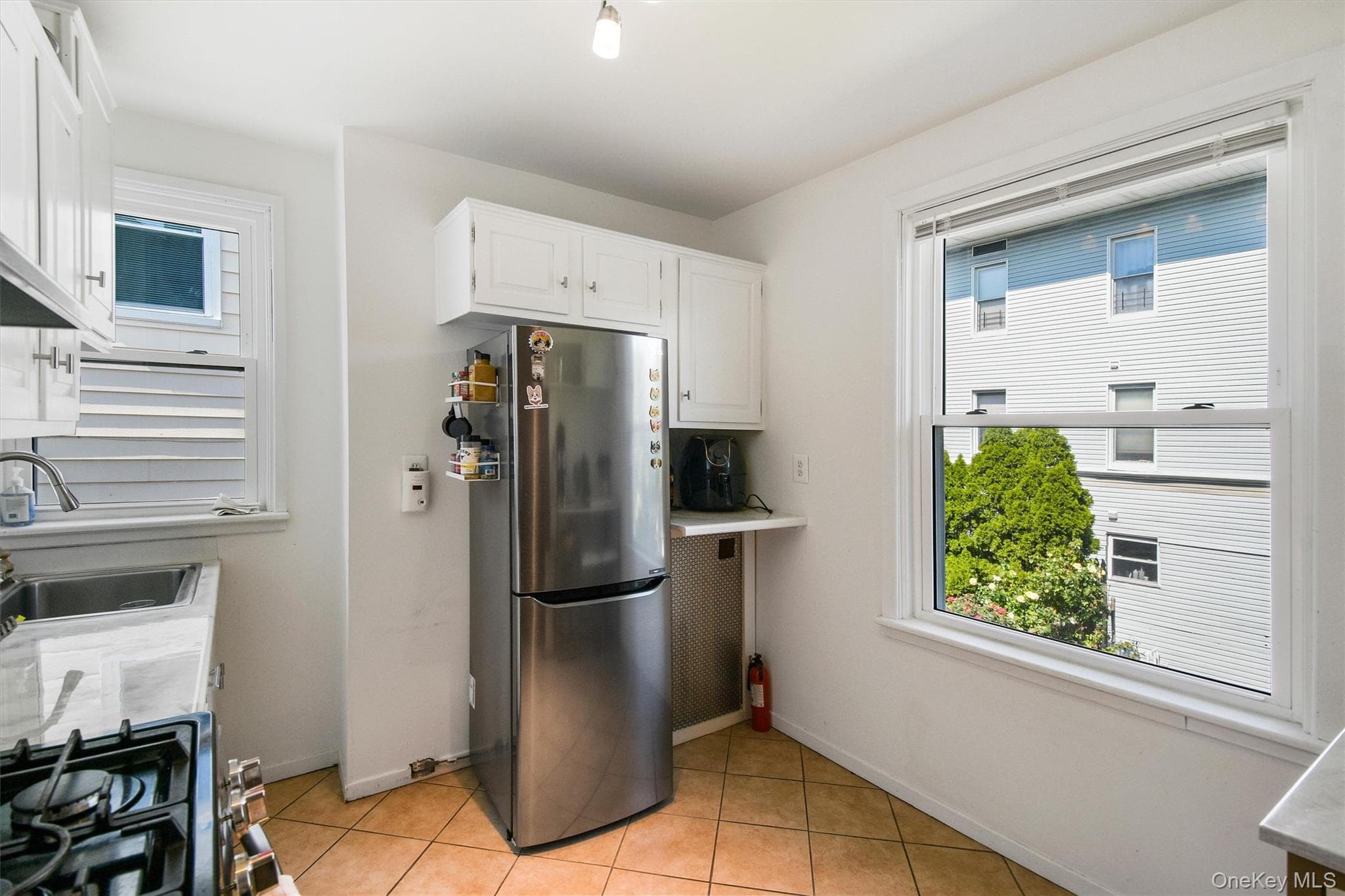 1 Bayview Avenue thumbnail 36