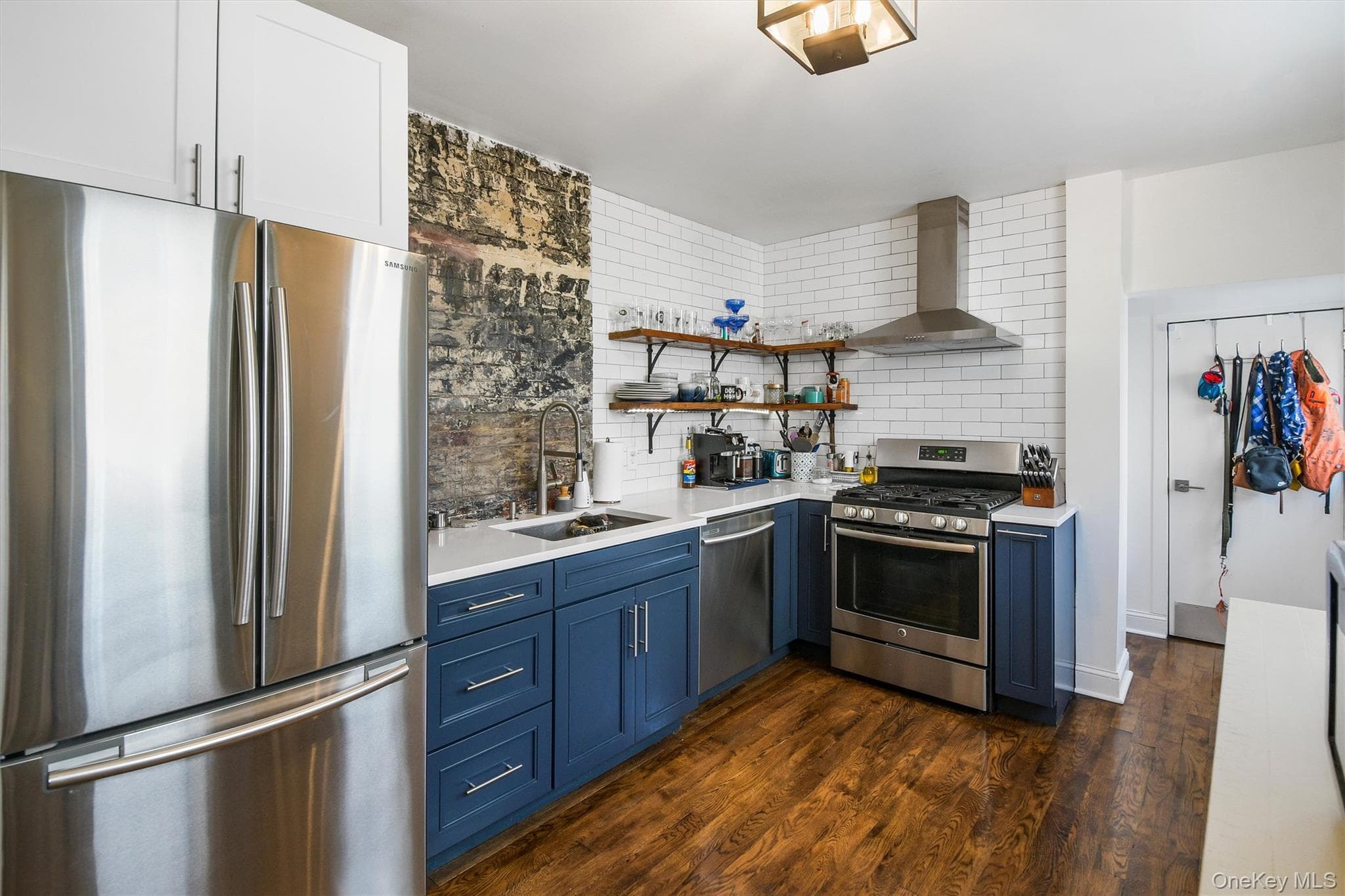 1 Bayview Avenue thumbnail 13