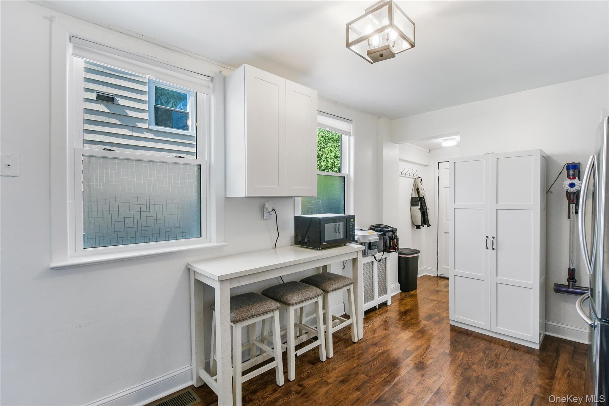 1 Bayview Avenue thumbnail 16