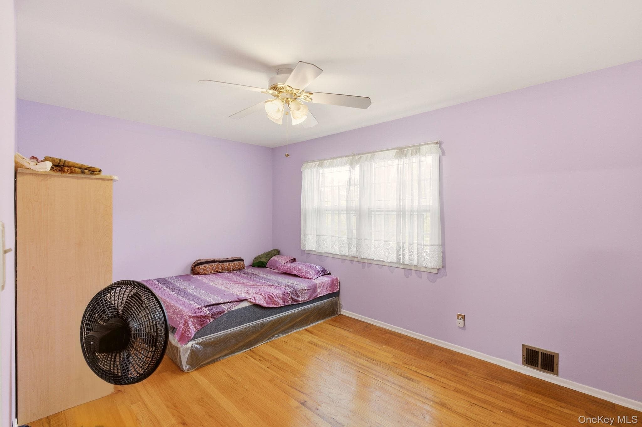 18044 Grand Central Parkway thumbnail 19