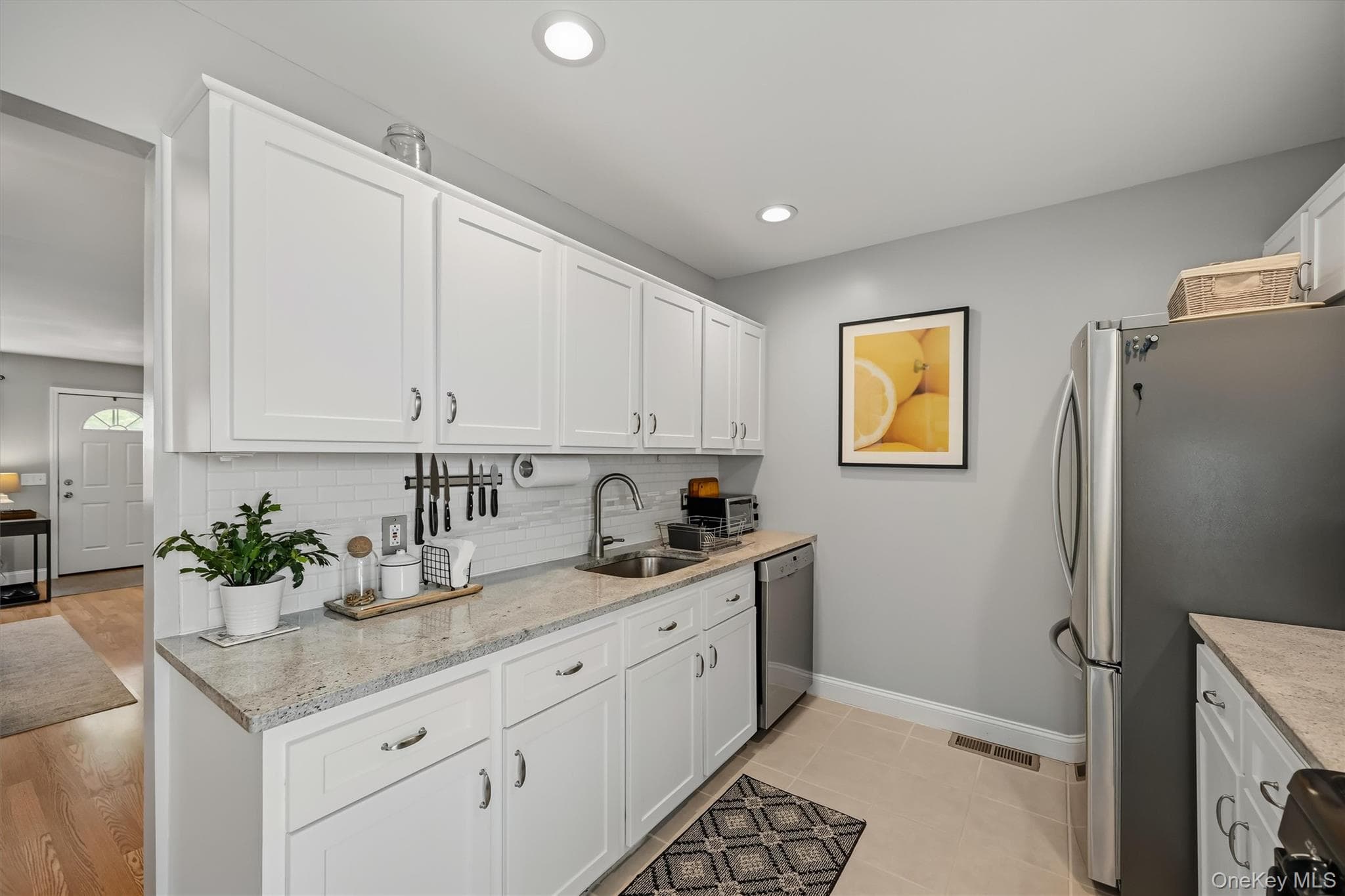 276 Temple Hill Road Unit: 2002 thumbnail 14