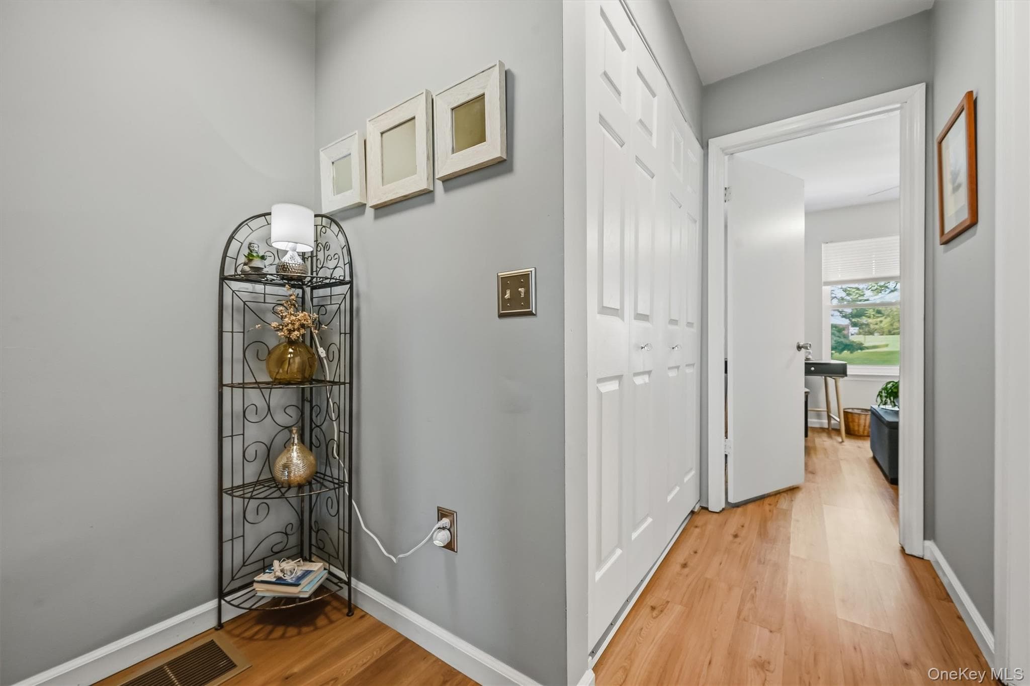 276 Temple Hill Road Unit: 2002 thumbnail 22