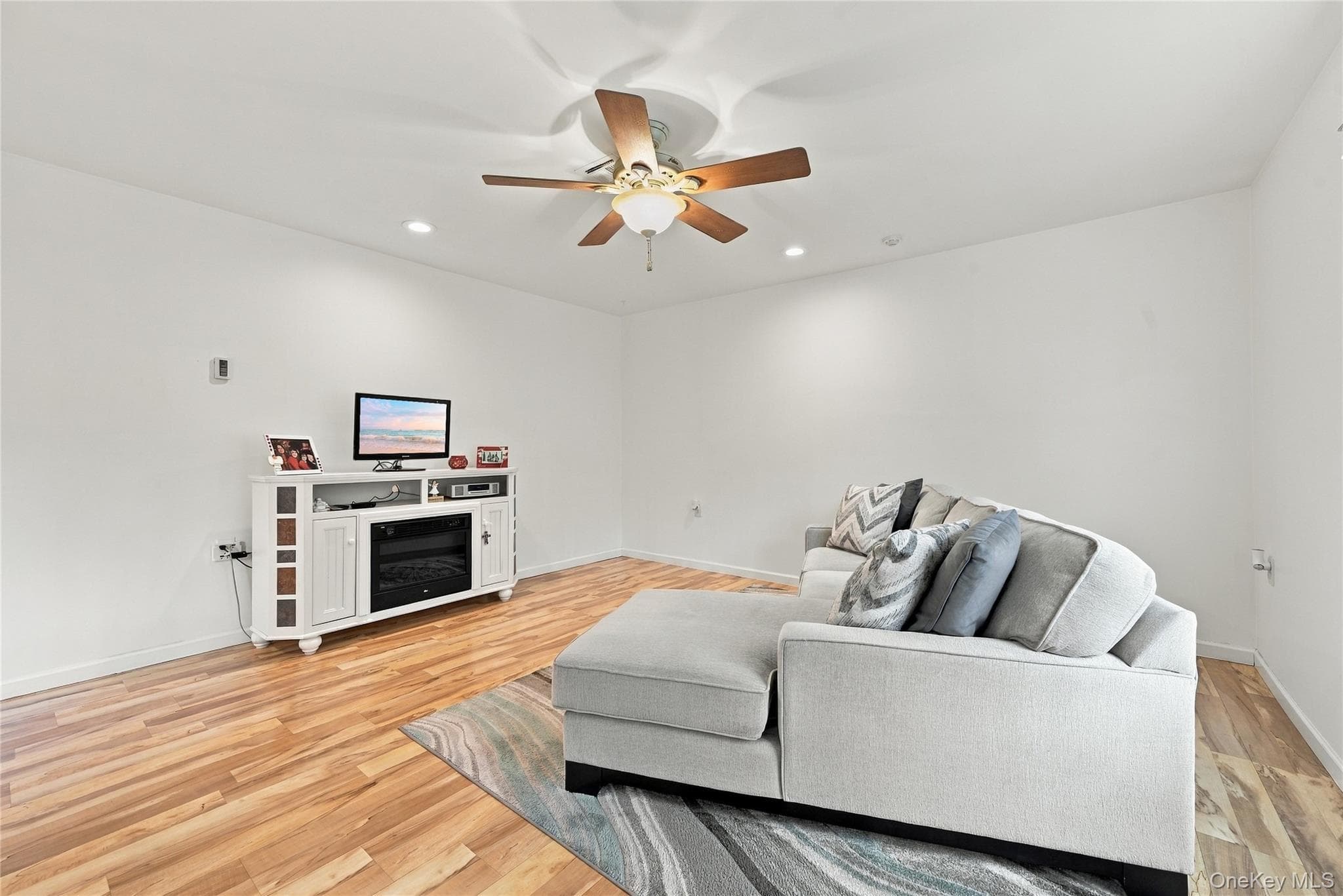 379C Woodbridge Drive Unit: C thumbnail 9