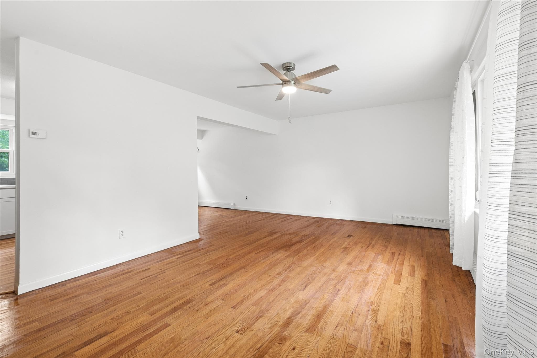 111 Miller Road thumbnail 9