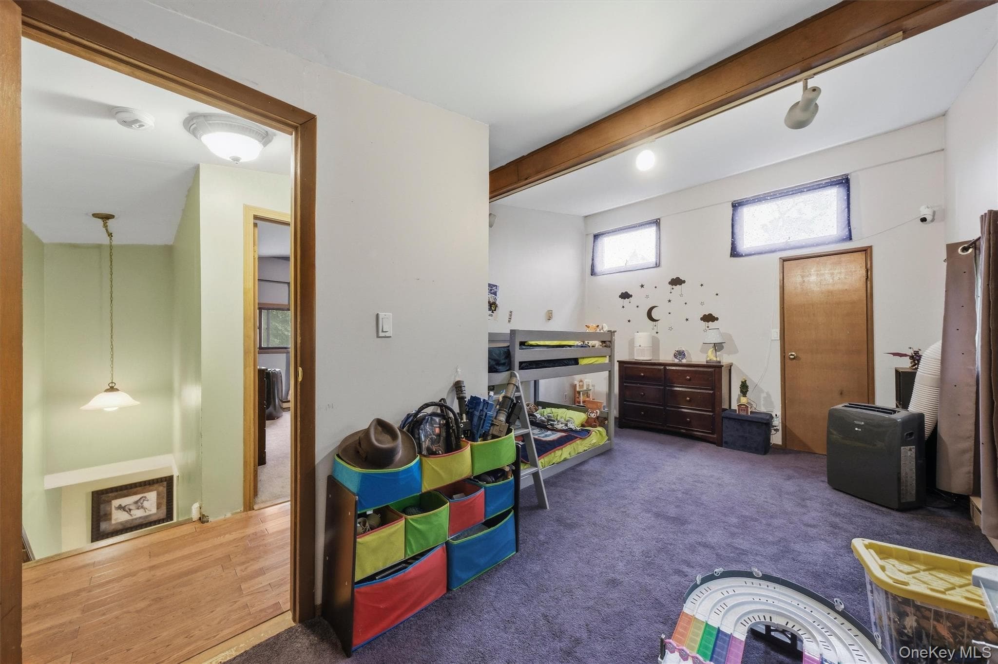 256 Haviland Drive thumbnail 25