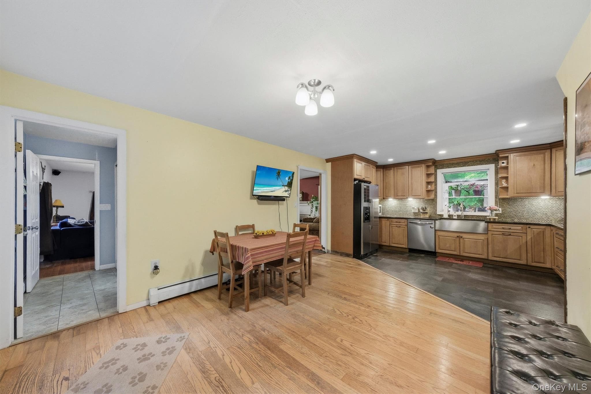 256 Haviland Drive thumbnail 13