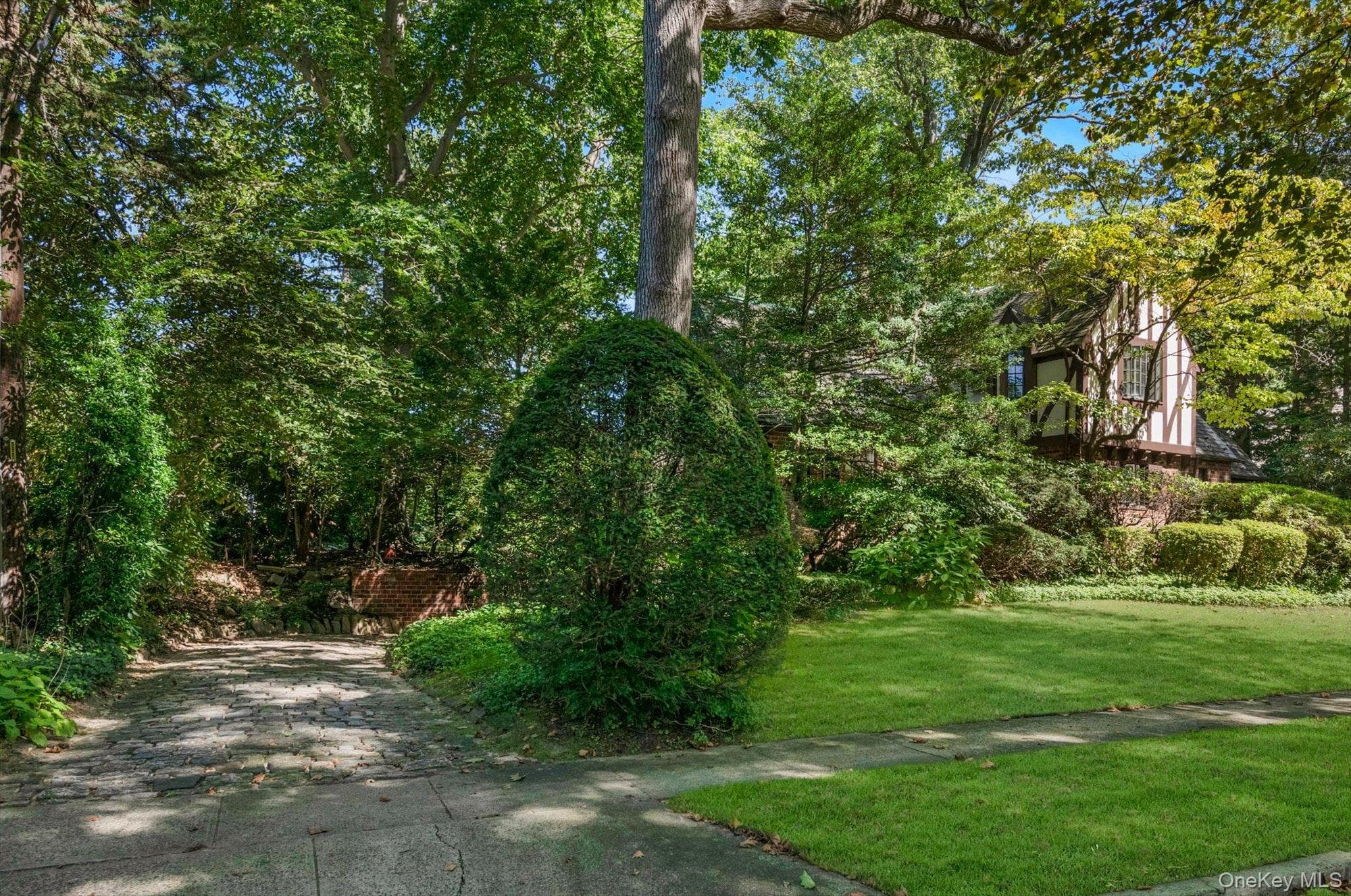 57 Wensley Drive thumbnail 27