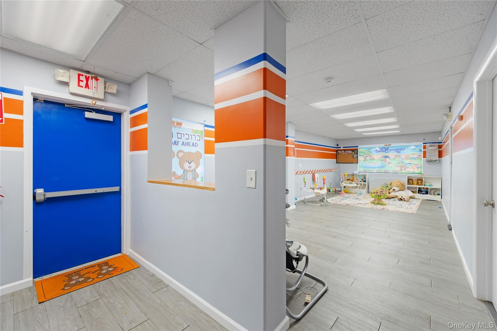 86 Maple Avenue thumbnail 9