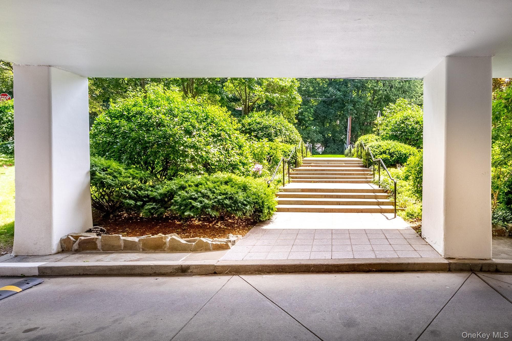 2727 Palisade Avenue Unit: 9B thumbnail 25