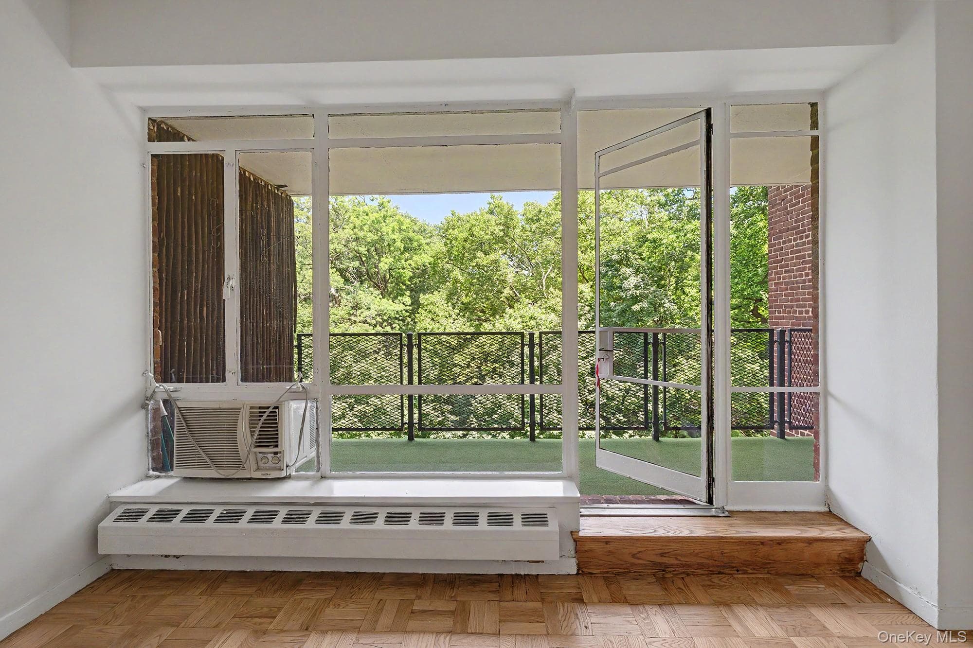 2727 Palisade Avenue Unit: 9B thumbnail 5