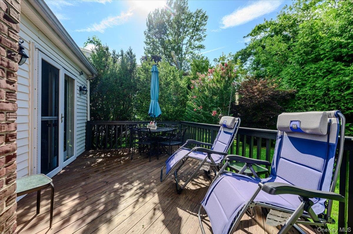 928 Northfield Road thumbnail 23