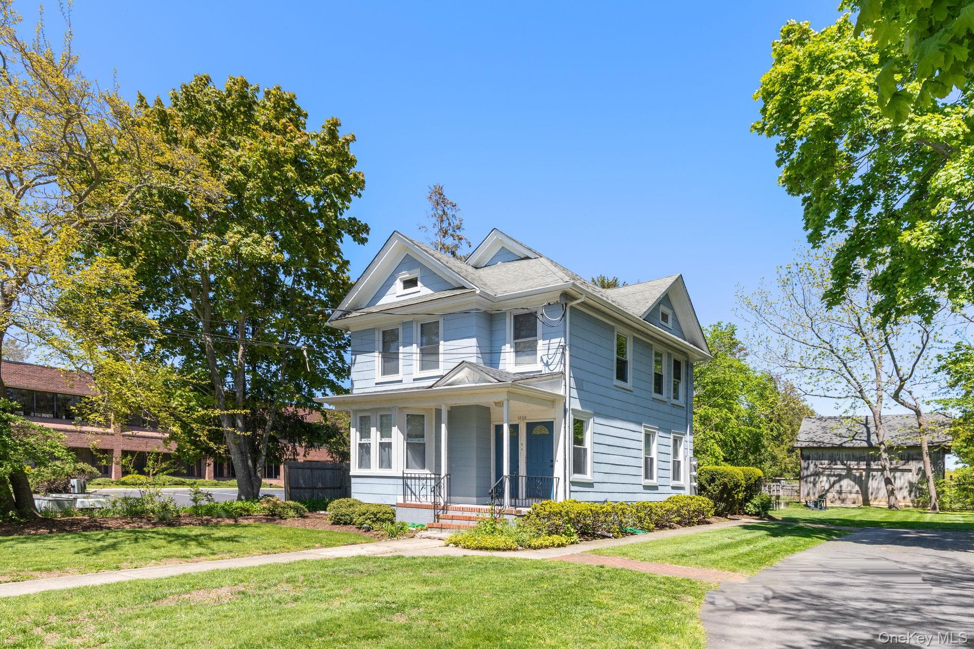 1220 Youngs Avenue thumbnail 2