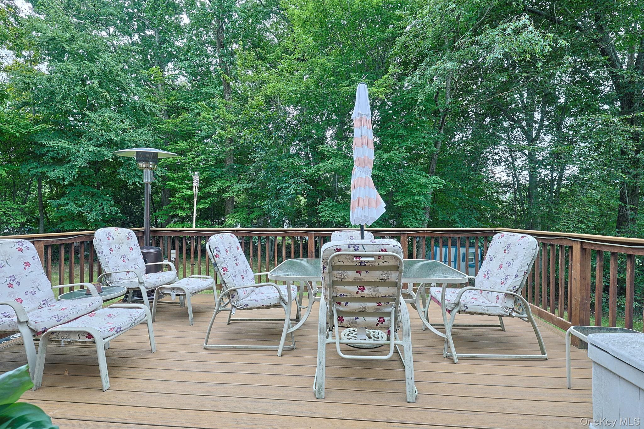 26 Rockwood Drive thumbnail 24