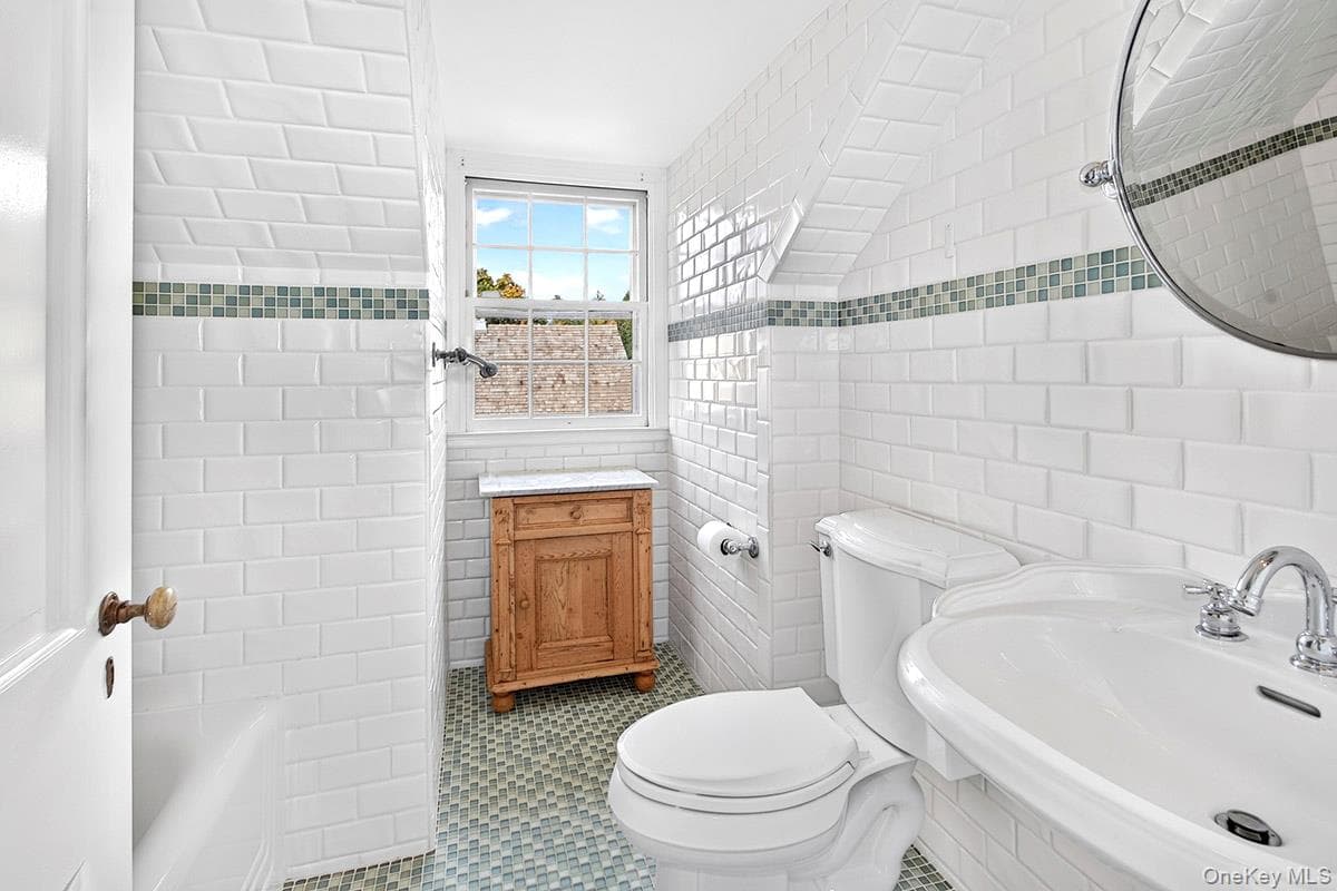 18 Ivy Hill Road thumbnail 33