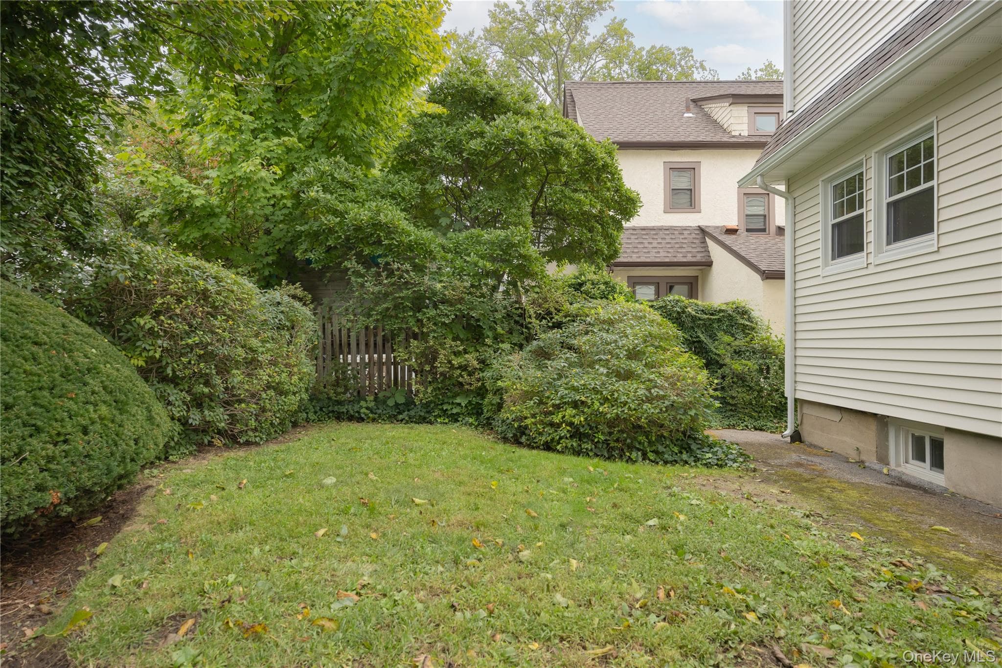 20 Byron Avenue thumbnail 28