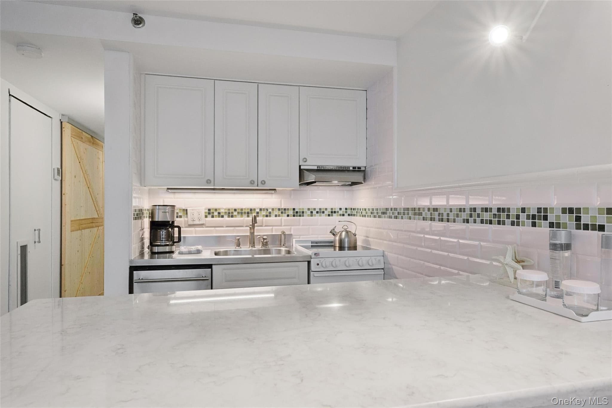 236 Edgemere Street Unit: 127 thumbnail 11