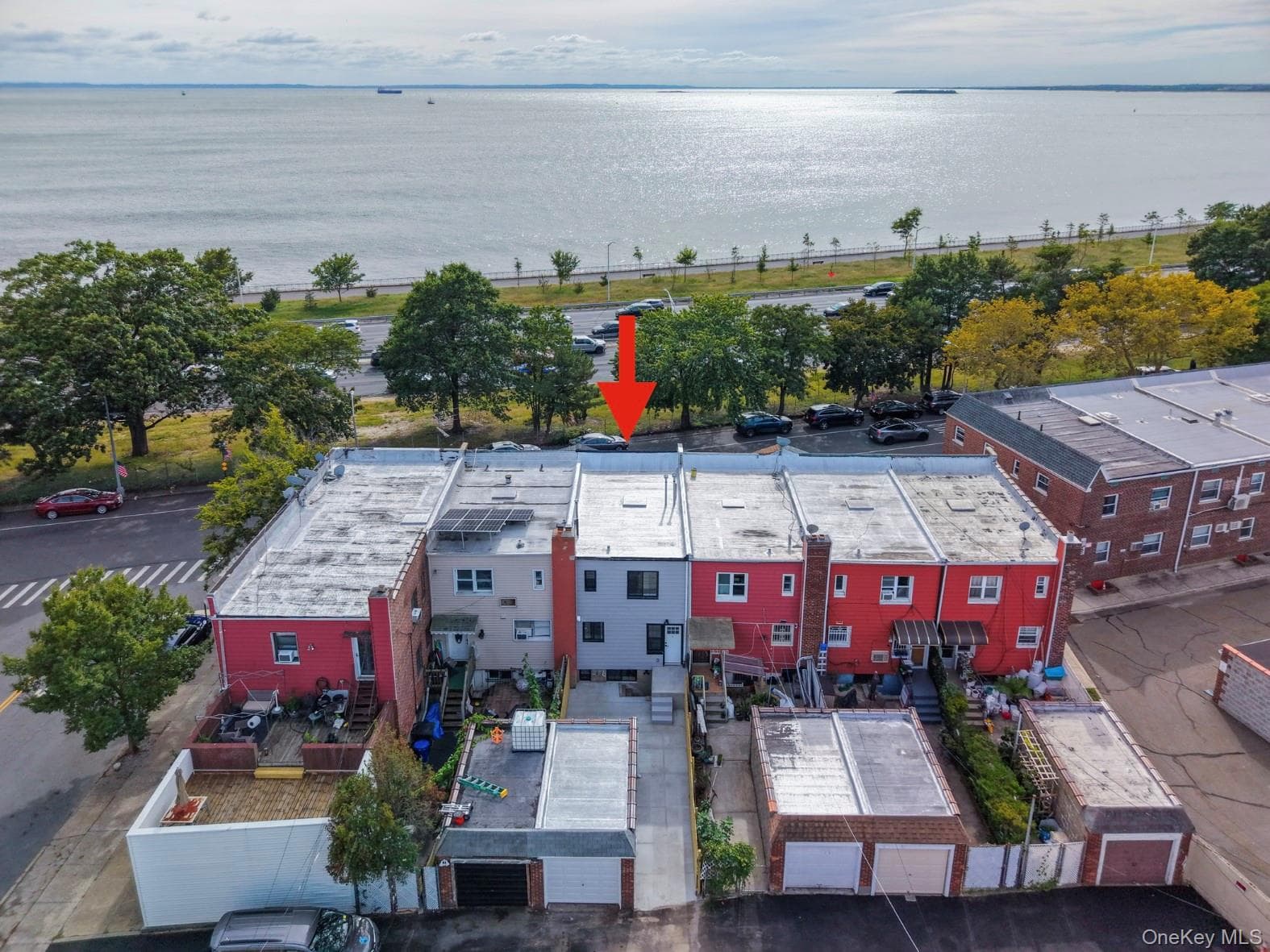 1111 Shore Parkway thumbnail 39