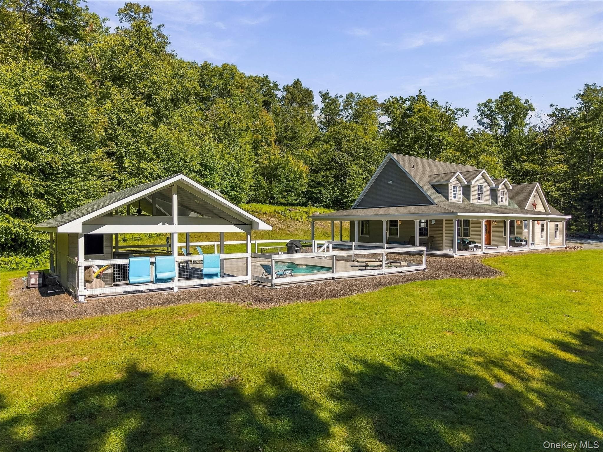 705 Swamp Pond Rd RD thumbnail 3