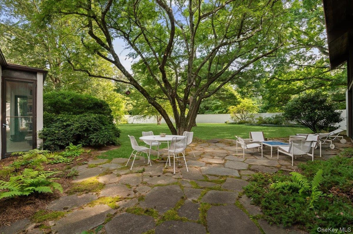 347 Duck Pond Road thumbnail 42