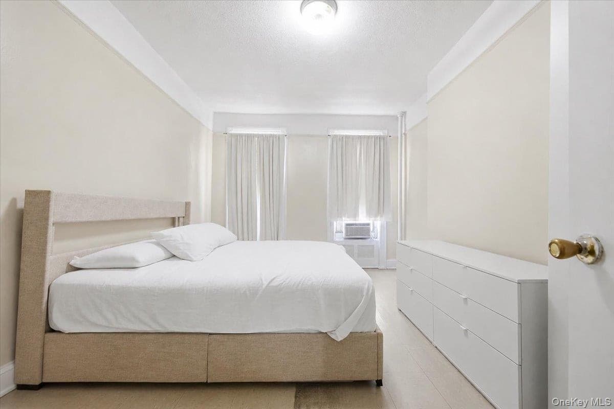 536 E 138th Street Unit: 8 thumbnail 12