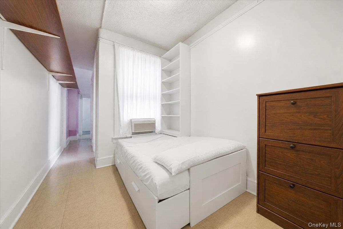 536 E 138th Street Unit: 8 thumbnail 13