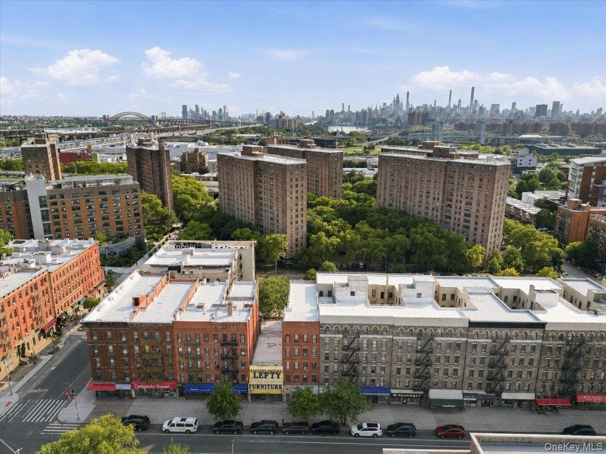 536 E 138th Street Unit: 8 thumbnail 36