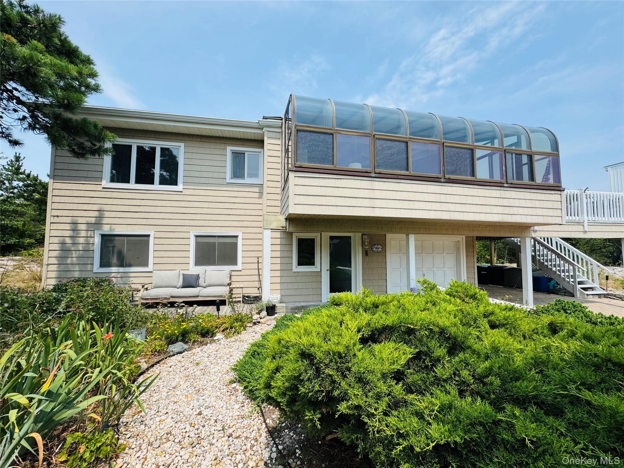 83 Hawser Drive, Oak Beach