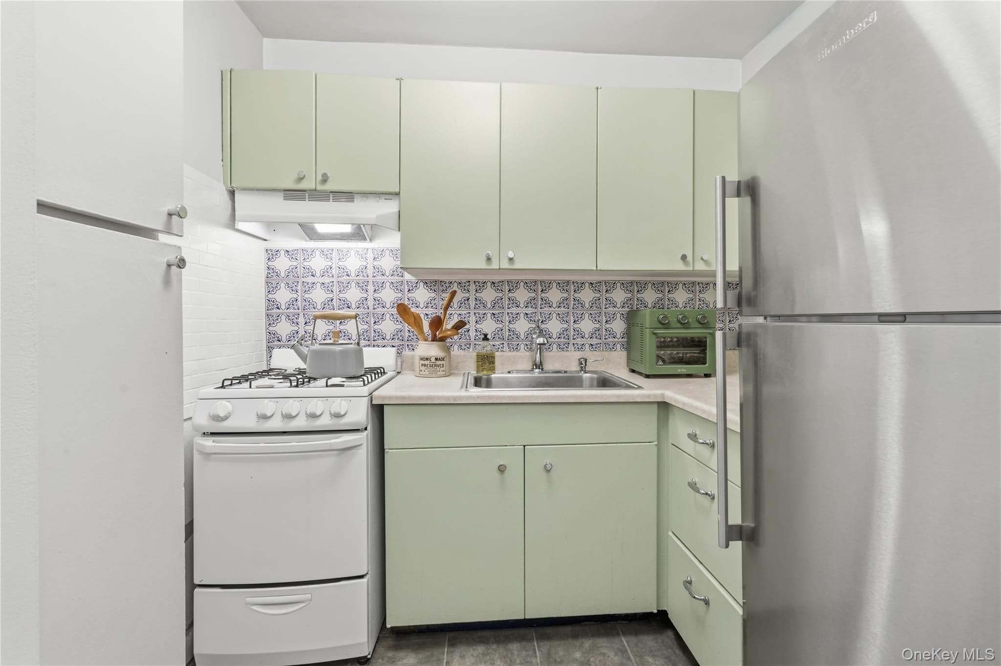 195 Willoughby Avenue Unit: 307 thumbnail 5