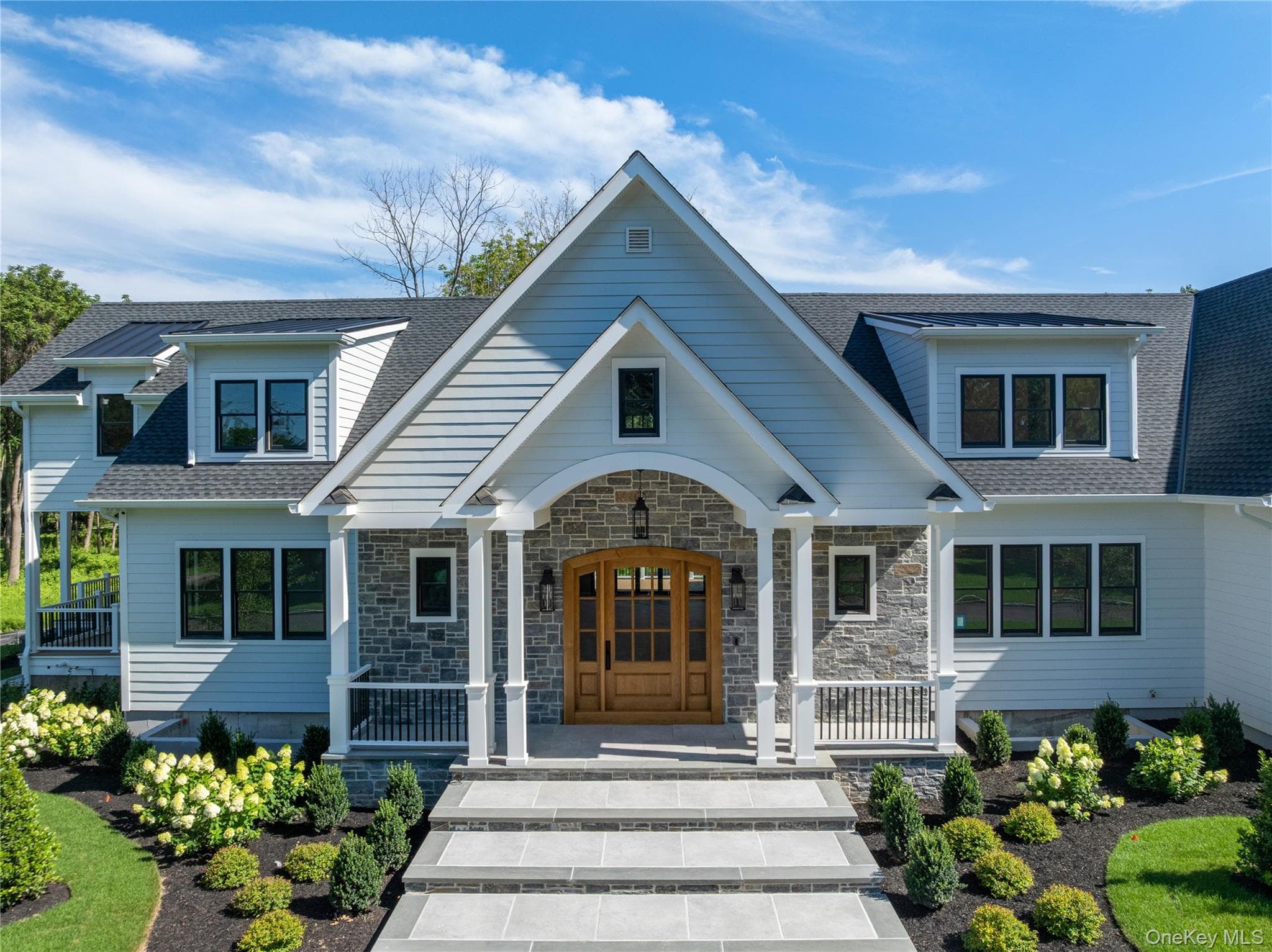 220 Beach Road thumbnail 5