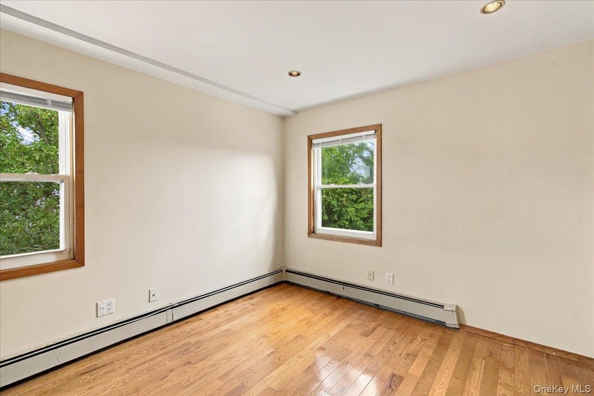 973 N 3rd Street thumbnail 23