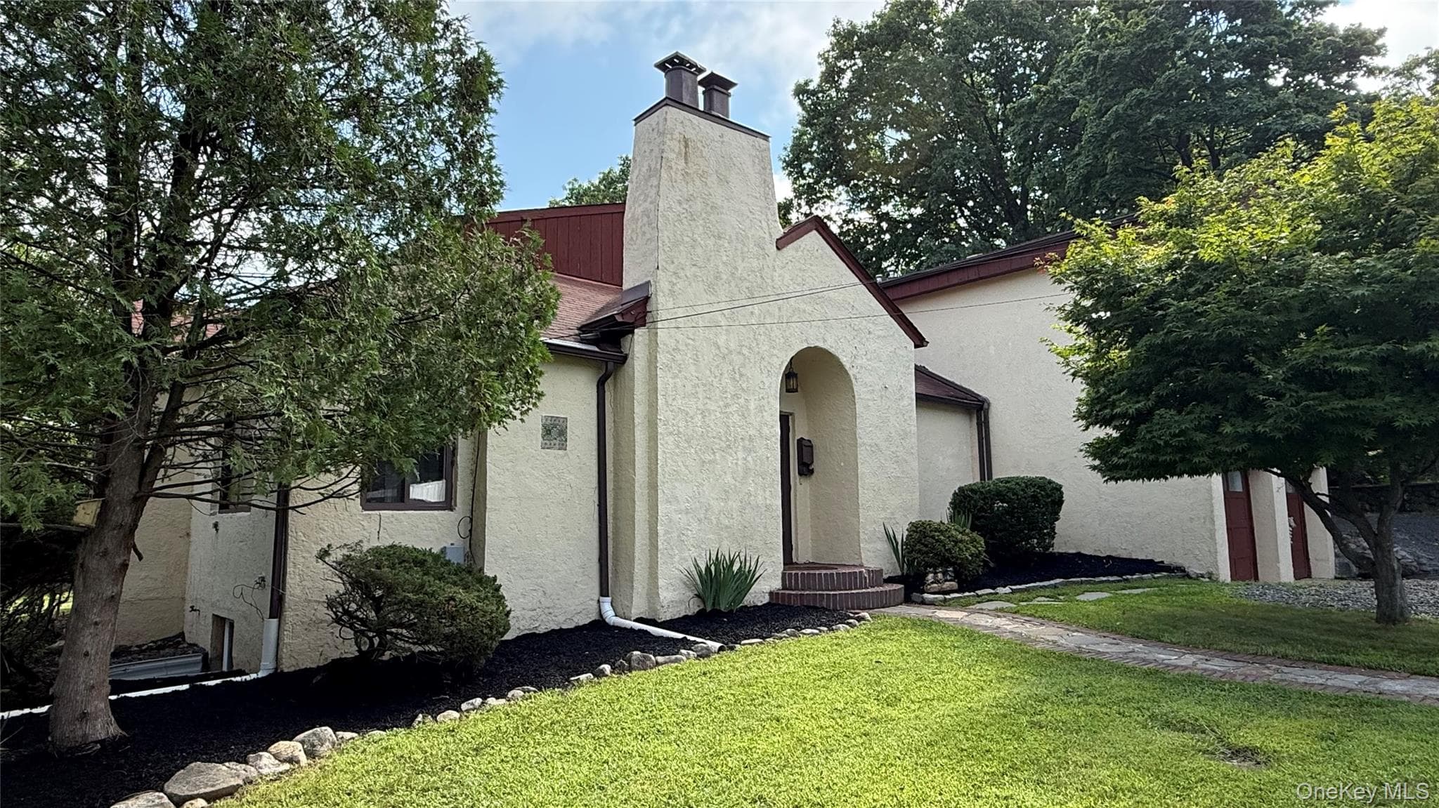 1 Sunset Drive, Suffern