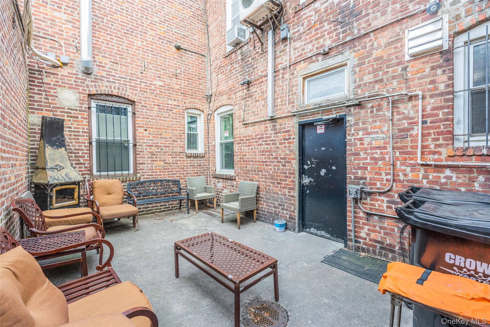 16904 Crocheron Avenue thumbnail 12