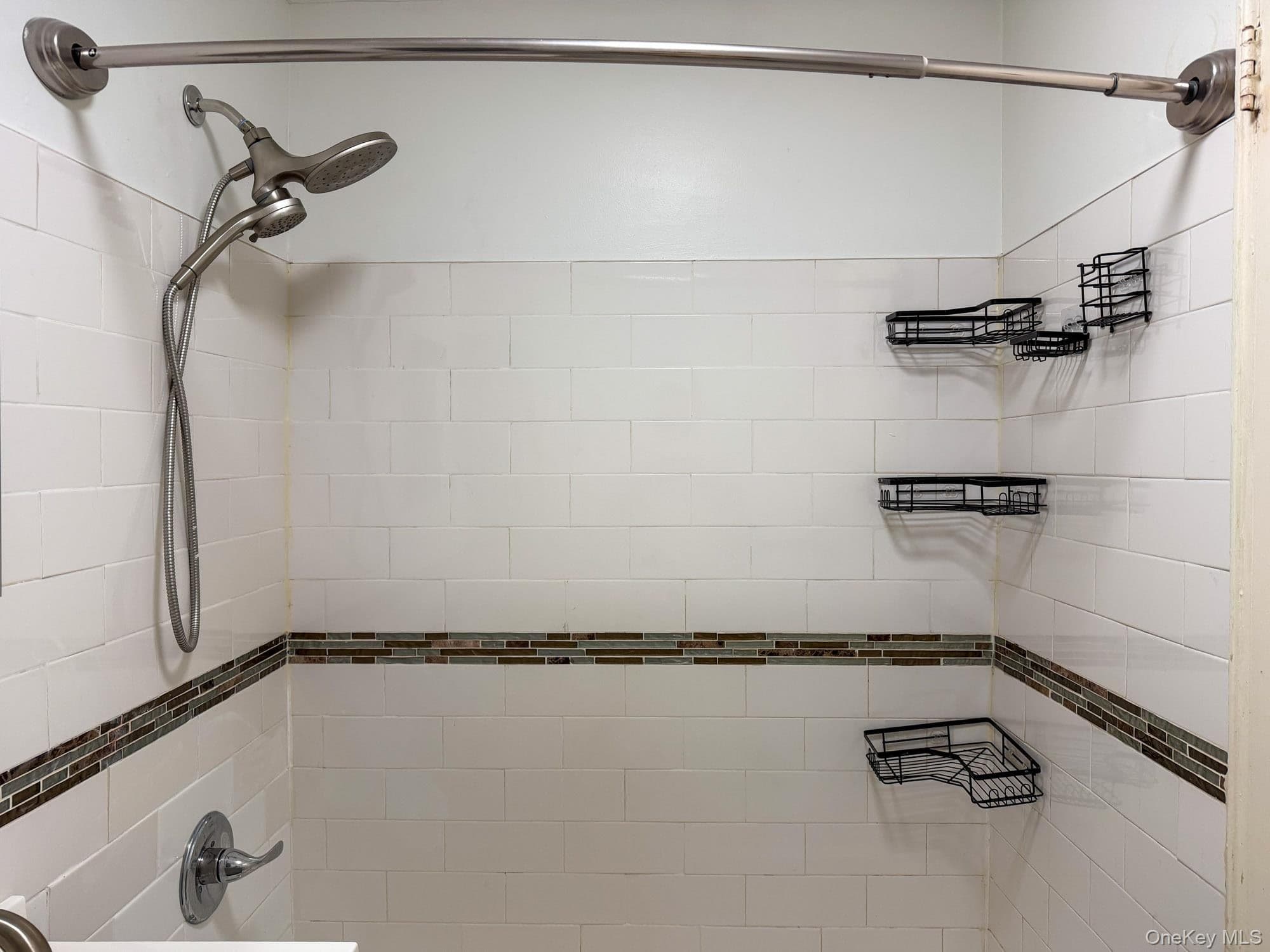 222 Smith ST Unit: 3B thumbnail 3