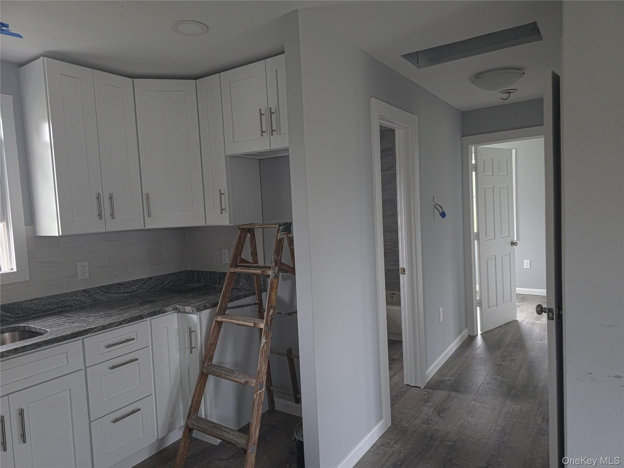17 Bayport Road thumbnail 7