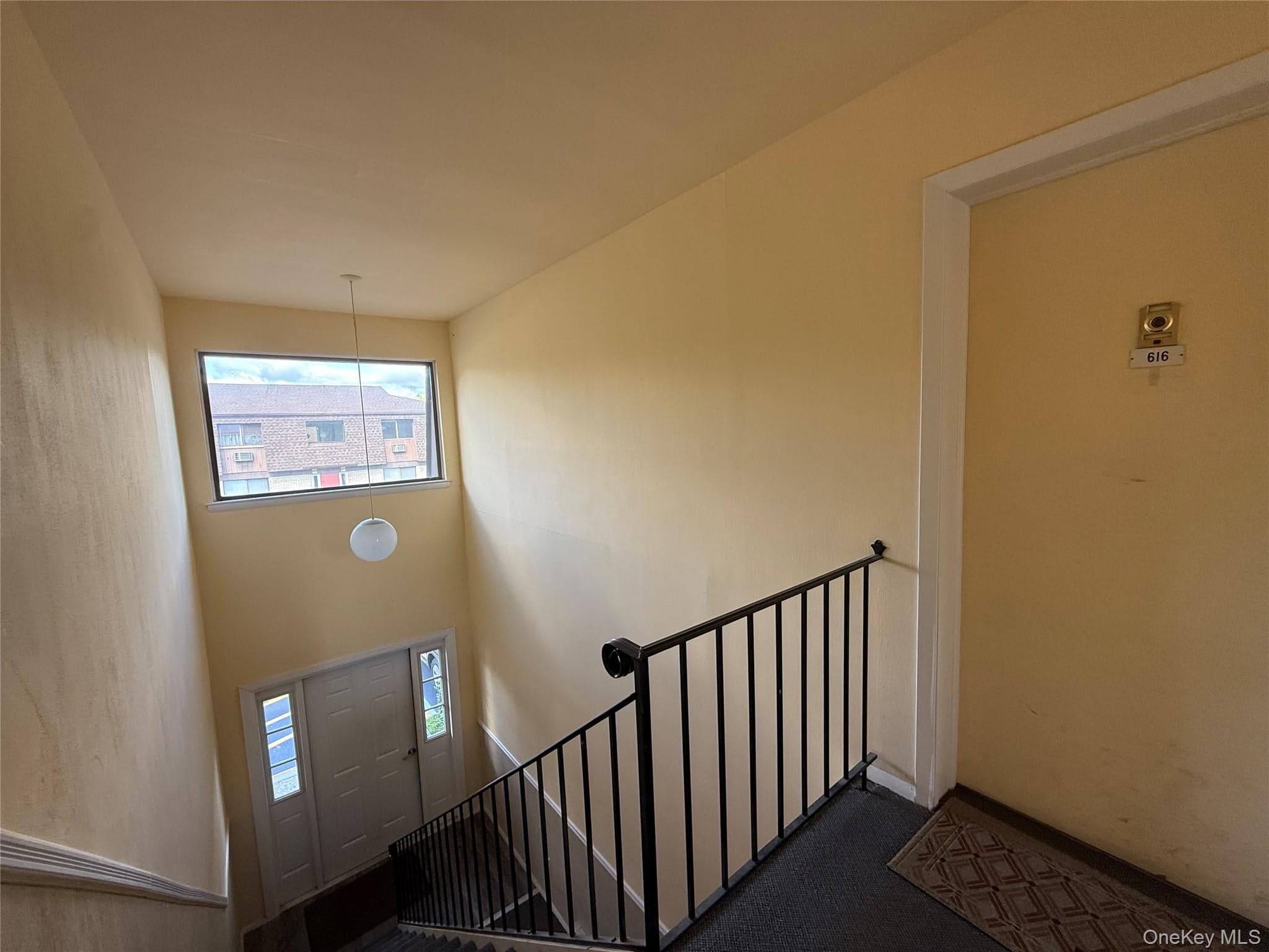 616 Cherry Hill Drive thumbnail 3