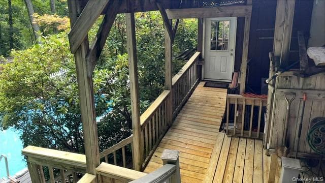 231 Traverse Road thumbnail 9