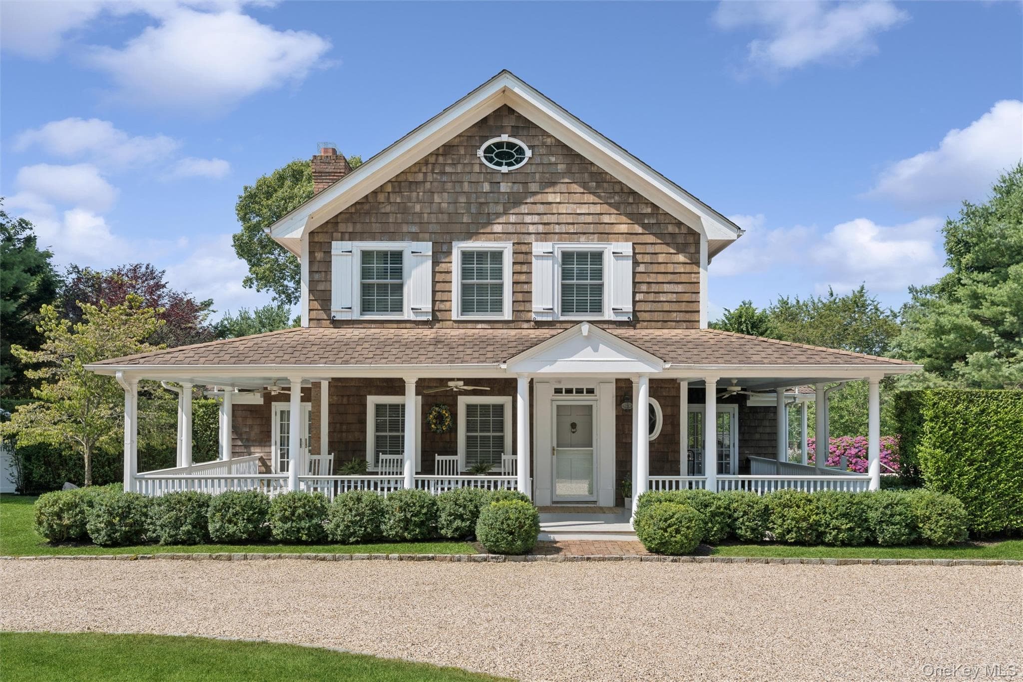 245 Meadows photo 1