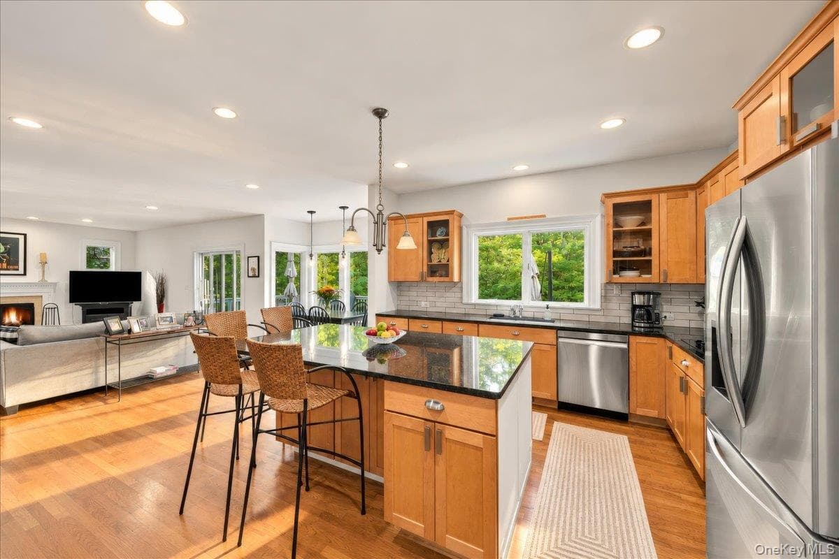 295 Spring Pond Road thumbnail 7