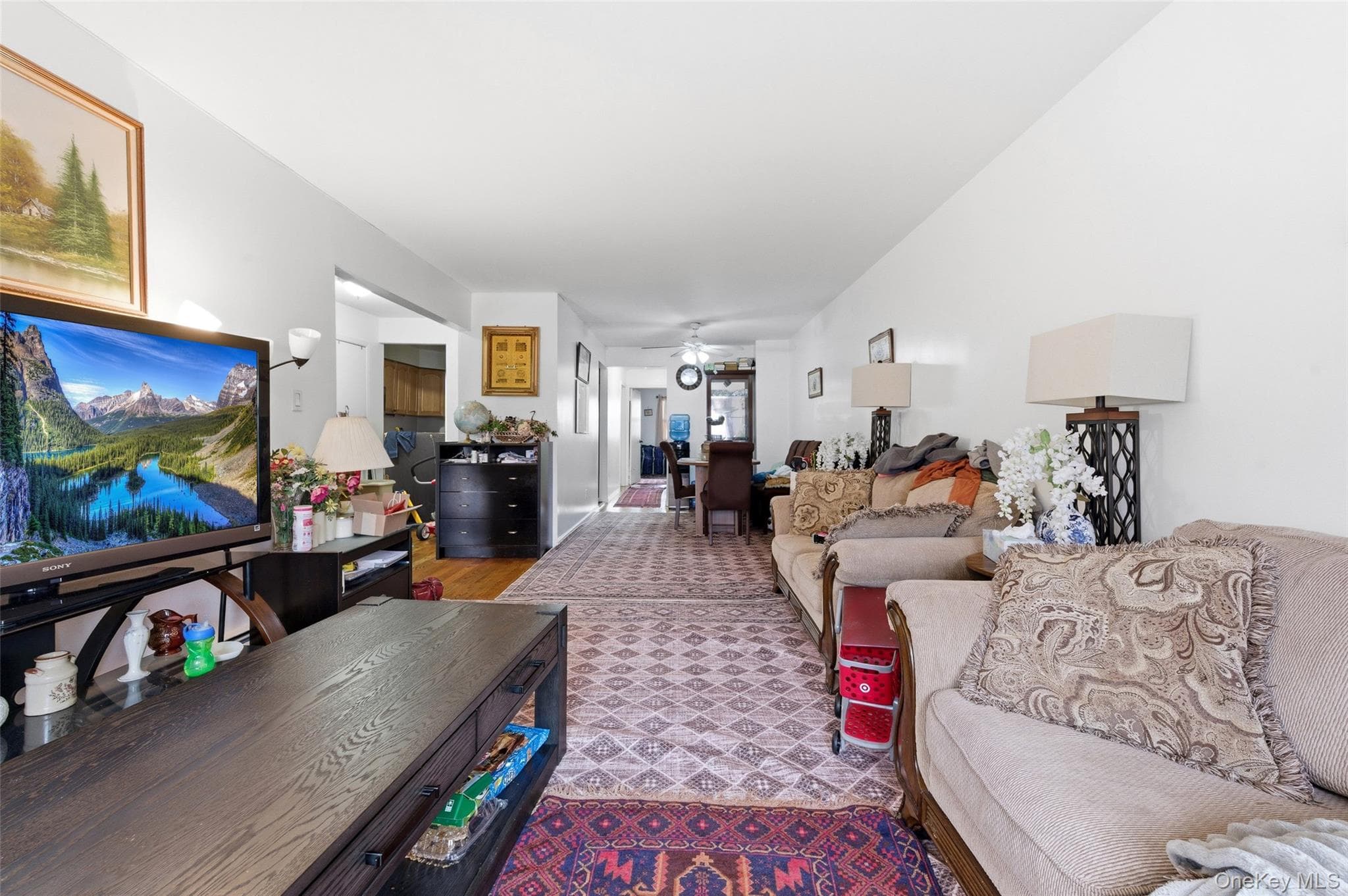 56-18 Cloverdale Boulevard thumbnail 23